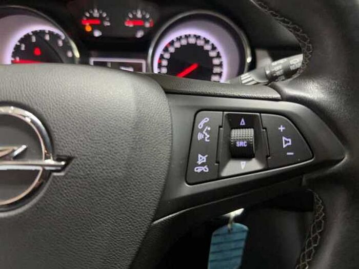 Opel Astra Edition*ST*1.4T*Klimaaut. *Parkhilfe*SHZ*LHZ*