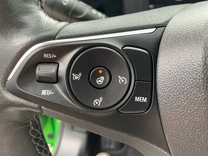 Opel Mokka 1.2 T Elegance Navi LED PDC Kamera Sitzheizung+LHZ