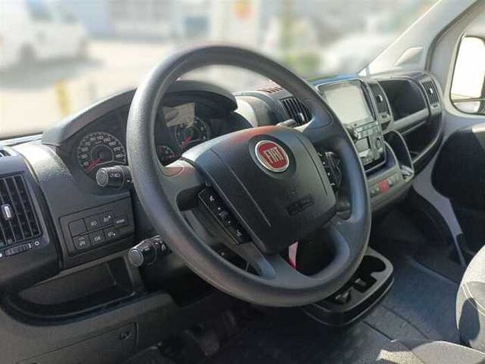 Fiat Ducato Serie 7 L1H1 Automatik Sortimo-Ausbau Kamera Navi
