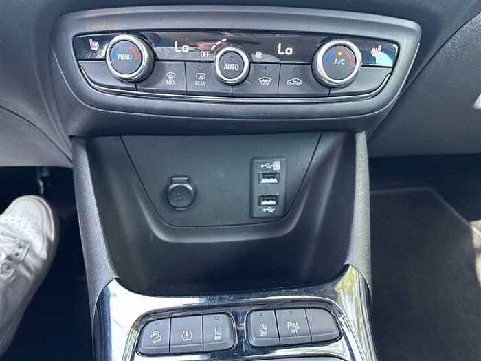 Opel Crossland X Ultimate 1.2 Aut*Alcantara*LED*Kamera*Navi
