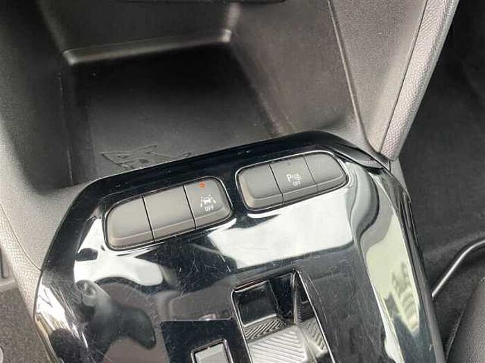 Opel Corsa First Edition Einparkhilfe CarPlay LED