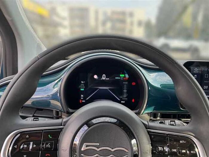 Fiat 500 mit RFK*Tempomat*Klimaautomatik