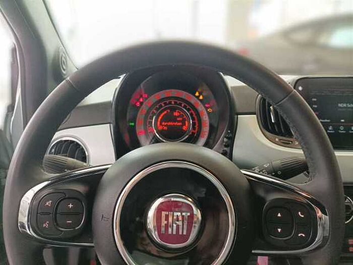 Fiat 500 1.0 GSE Club Einparkhilfe Tempomat CarPlay