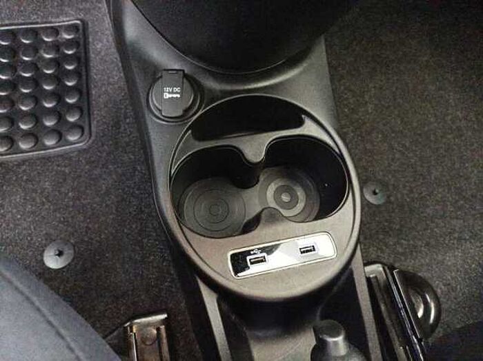 Fiat 500 1.0 GSE Club Einparkhilfe Tempomat CarPlay