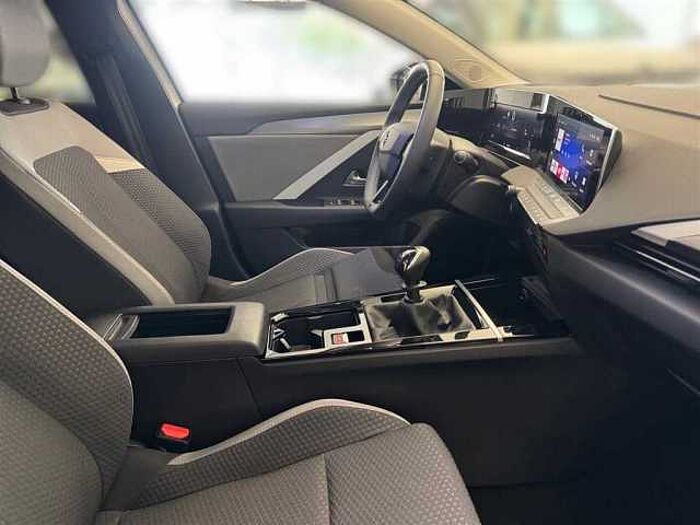 Opel Astra 1.2T Edition Kamera CarPlay LED