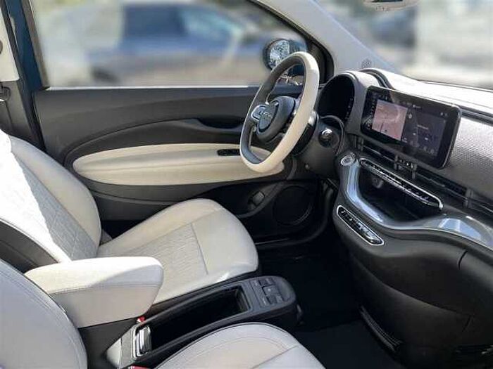 Fiat 500 La Prima mit 42 kWh*Navi*Leder*RFK