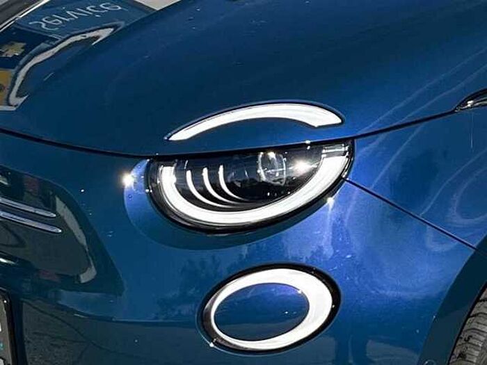 Fiat 500 La Prima mit 42 kWh*Navi*Leder*RFK