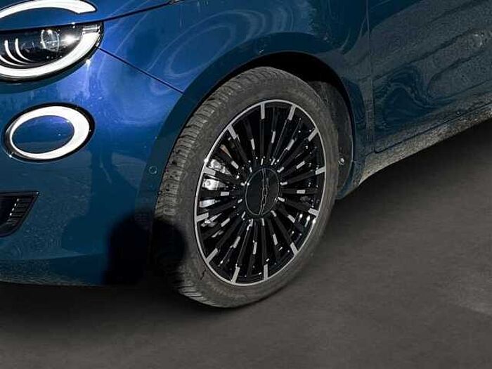 Fiat 500 La Prima mit 42 kWh*Navi*Leder*RFK