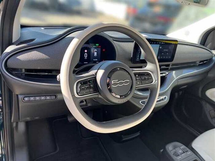 Fiat 500 La Prima mit 42 kWh*Navi*Leder*RFK