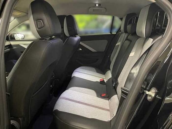 Opel Astra Elegance*1.2*Navi*SHZ*LHZ*Kamera*Parkhilfe*uvm*