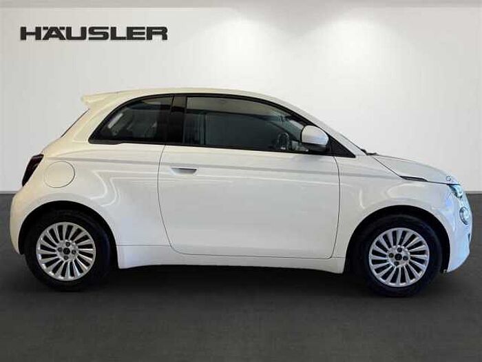 Fiat 500e Neue 500 CarPlay Klimaautomatik