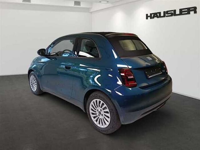 Fiat 500e Neue 500 Cabrio CarPlay DAB Radio Klimaautomatik