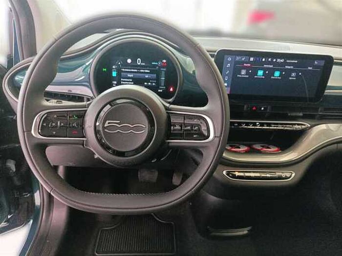 Fiat 500e Neue 500 Rückfahrkamera CarPlay Sitzheizung PDC