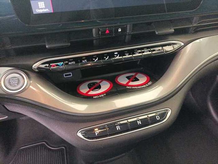 Fiat 500e Neue 500 Rückfahrkamera CarPlay Sitzheizung PDC