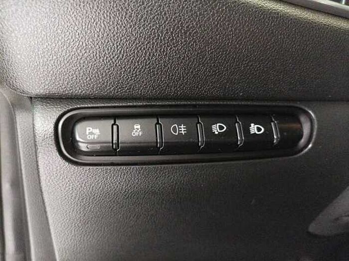 Fiat 500e Sitzheizung Rückfahrkamera Parksensoren