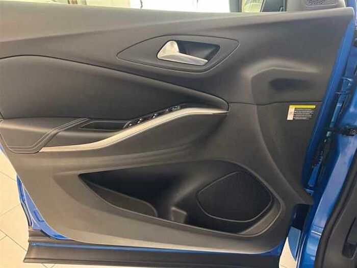 Opel Grandland X Ultimate 1.2 Automatik Leder Navi Kamera LED