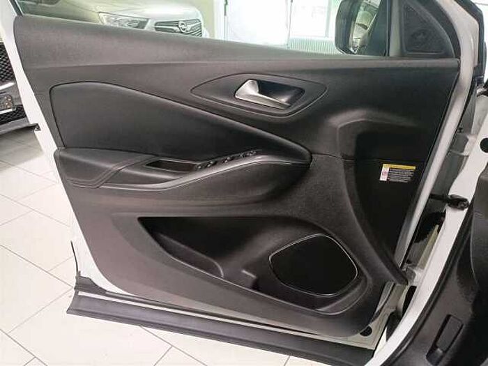 Opel Grandland X 1.6T Hybrid Ultimate AWD Automatik Navi Kamera