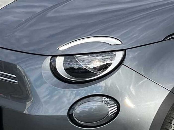 Fiat 500e mit RFK*Navi*PDC