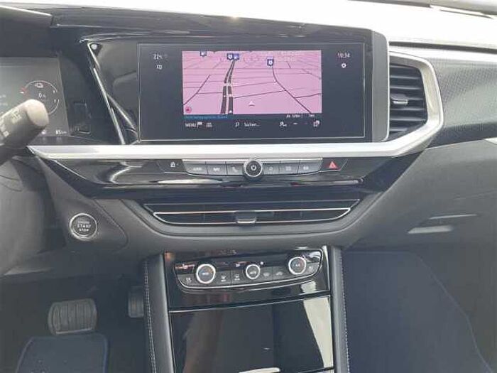 Opel Grandland X Ultimate Plug-In Hybrid Navi*Sitz-u.Lenkradheizung*Kamera*PDC*Isofix