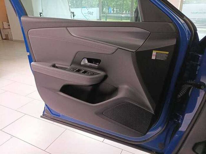 Opel Mokka-e Elegance Navi Rückfahrkamera LED Lenkradheizung