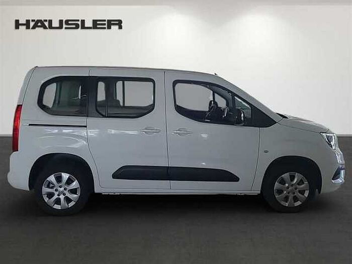 Opel Combo Life Edition*1.5D*Klimaaut. *Parkhilfe*5 Sitze*Anhängerkuppl. *