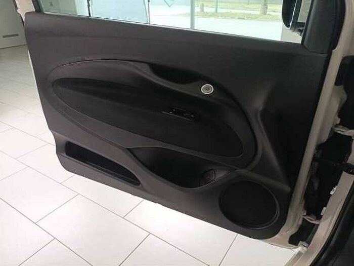 Fiat 500e Neuer 500 Kamera Klimaautomatik Sitzheizung PDC