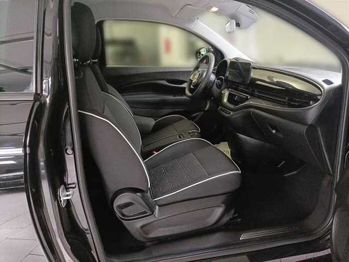 Fiat 500e Neuer 500 Rückfahrkamera Sitzheizung CarPlay PDC