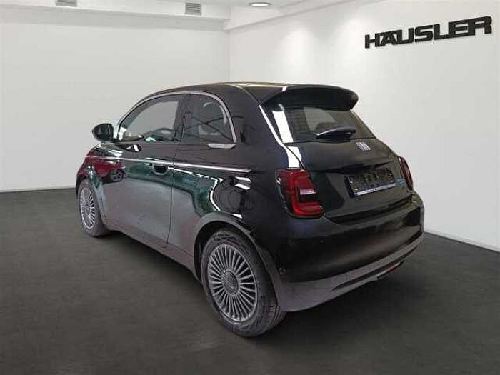 Fiat 500e Neuer 500 Rückfahrkamera Sitzheizung CarPlay PDC