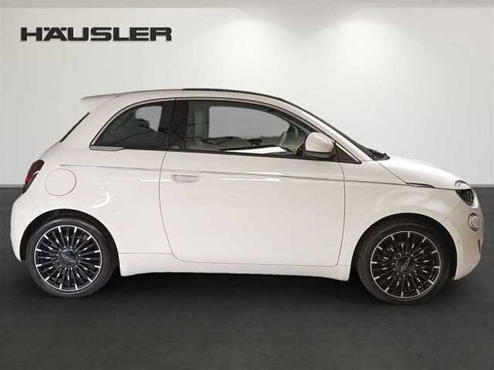 Fiat 500e By Bocelli Leder Navi Kamera Panoramadach LED