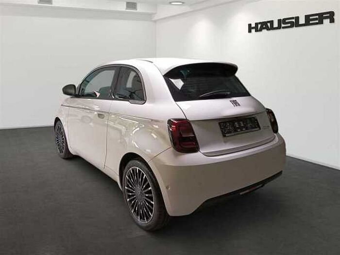 Fiat 500e By Bocelli Leder Navi Kamera Panoramadach LED