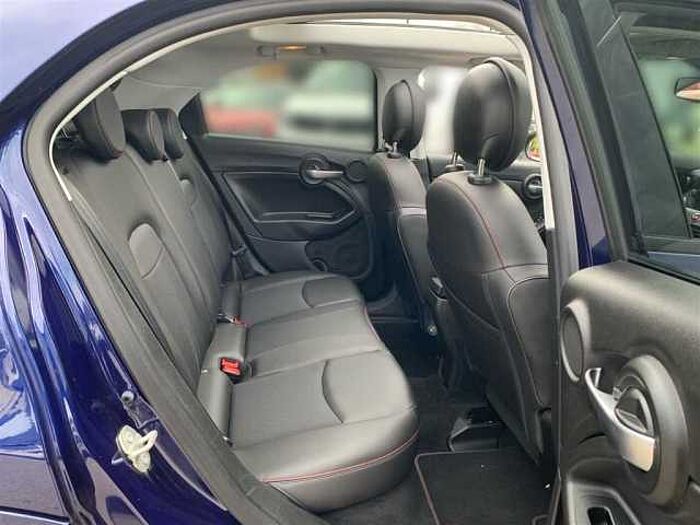 Fiat 500X 1.5T Hybrid DCT Dolcevita Faltdach LED PDC Kamera Navi