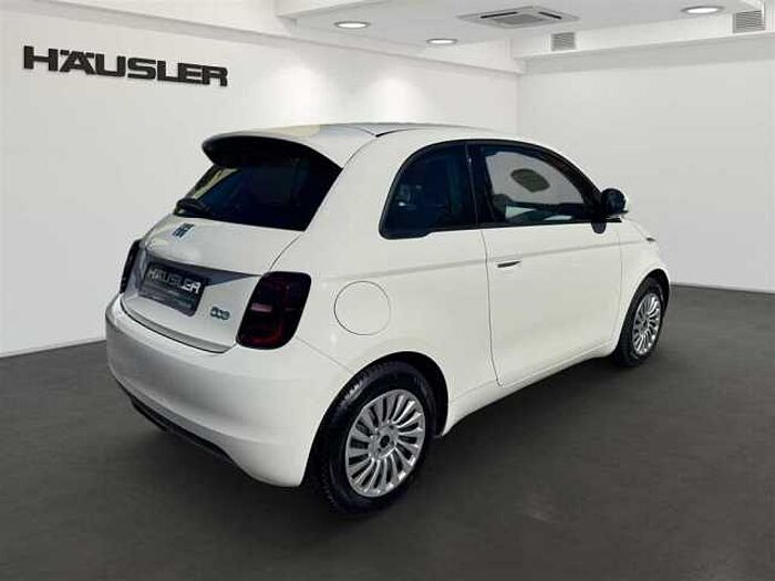 Fiat 500 42kWh Klimaautomatik CarPlay Spurhalteassistent