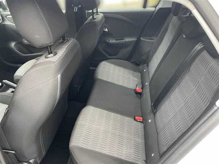 Opel Corsa Edition 1.2 Navi*Sitz-u. Lenkradheizung*Kamera*PDC*Isofix*Klima*uvm.