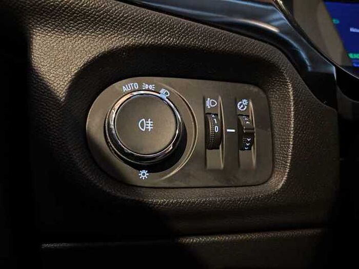 Opel Corsa -e Edition Klima, Einparkhilfe, Sitzheizung