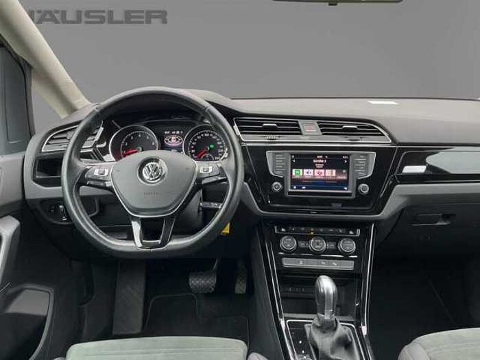 Volkswagen Touran mit Automatik*Navi*ACC uvm.