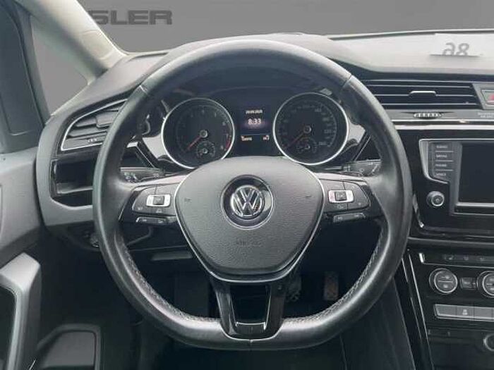 Volkswagen Touran mit Automatik*Navi*ACC uvm.