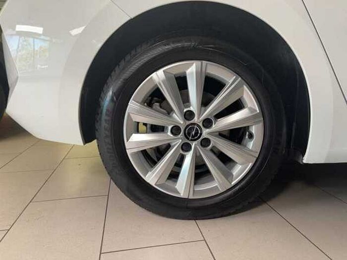 Opel Astra Elegance 1.2 Turbo Navi Sitzheizung KeyLess