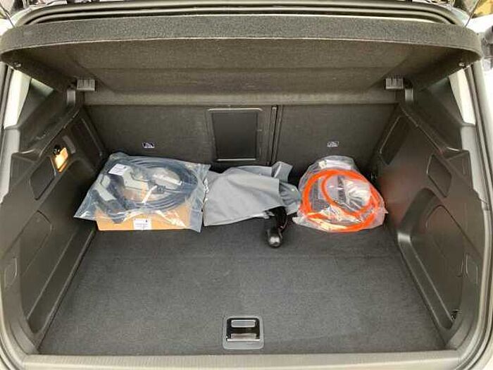 Opel Grandland X 1.6T AT Hybrid Ultimate AHK LED PDC ACC Kamera Navi Leder