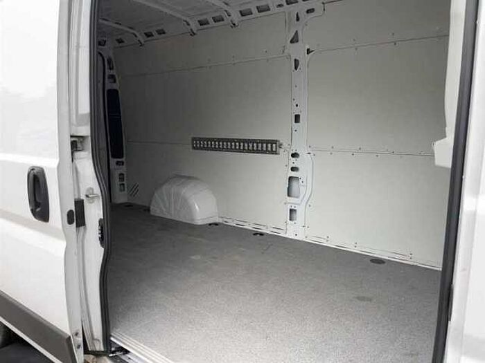 Opel Movano L4H2 Cargo 3.5t mit PDC*Klima*Tempomat