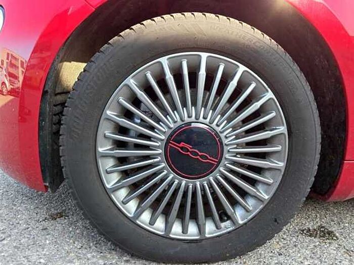 Fiat 500e RED mit LED*SHZ*Navi