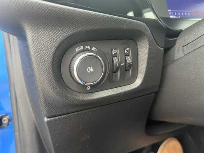 Opel Corsa F Elegance 1.2 75PS 16' Alu Sitzheizung Klima CarPlay