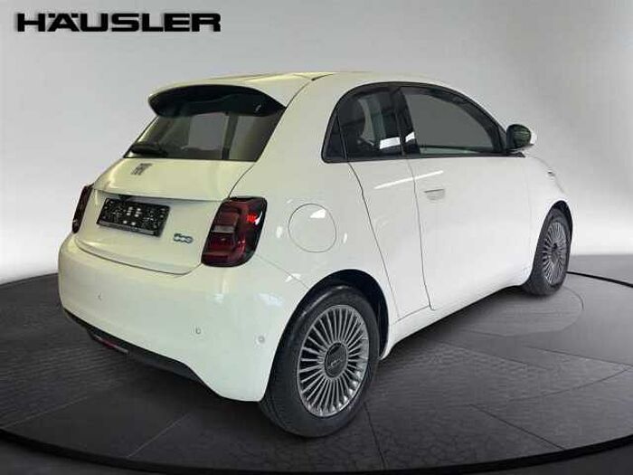 Fiat 500e Neuer 500 3+1 Rückfahrkamera PDC Sitzheizung