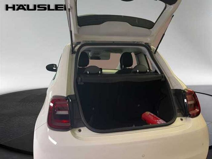 Fiat 500e Neuer 500 3+1 Rückfahrkamera PDC Sitzheizung