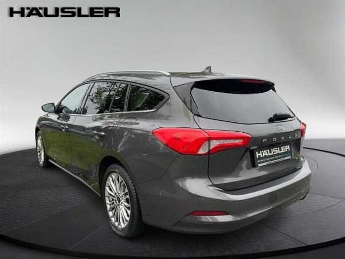 Ford FOCUS 1.0 Turnier Titanium*Kamera*LED*PDC*Navi*Keyless*