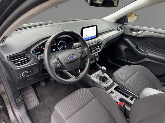 Ford FOCUS 1.0 Turnier Titanium*Kamera*LED*PDC*Navi*Keyless*