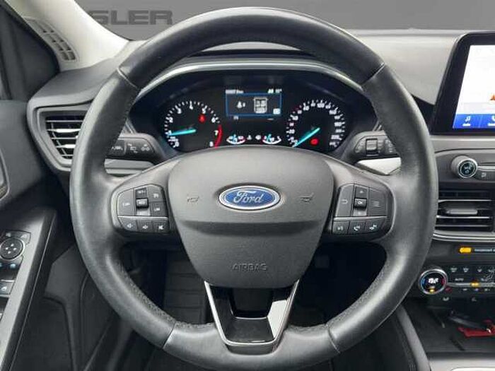 Ford FOCUS 1.0 Turnier Titanium*Kamera*LED*PDC*Navi*Keyless*