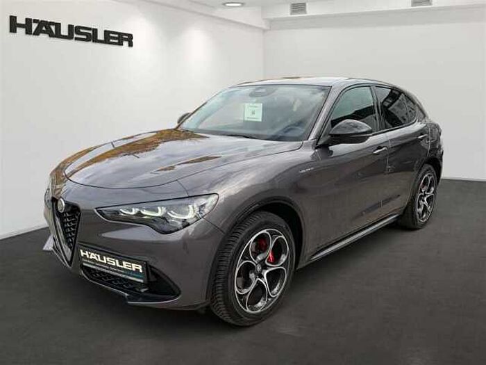 Alfa Romeo Stelvio 2.0 T Q4 Veloce LED PDC Kamera ACC Leder Navi Sitzheizung