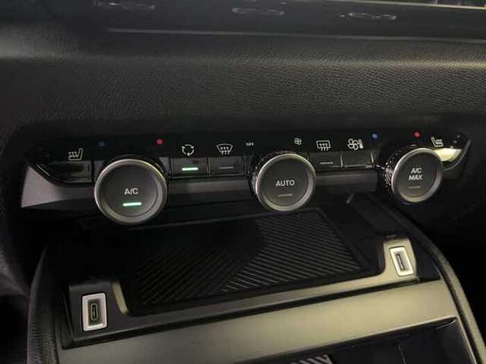 Citroen C4 130 C-Series Navi Rückfahrkamera Lenkradheizung