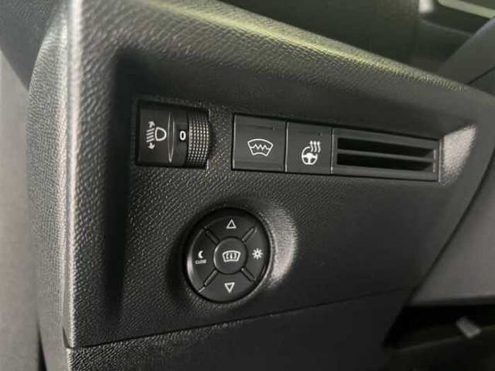 Citroen C4 130 C-Series Navi Rückfahrkamera Lenkradheizung