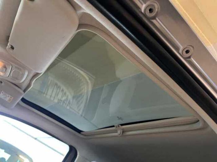 Fiat 500e la Prima Leder Navi Panoramadach Kamera LED